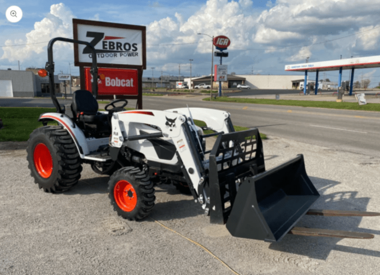 Bobcat CT2025 HST Compact Tractor With Loader, Bucket, and Pallet Forks