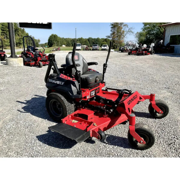 Used 2022 Gravley 60 Inch ProTurn 160 Zero Turn - Image 2