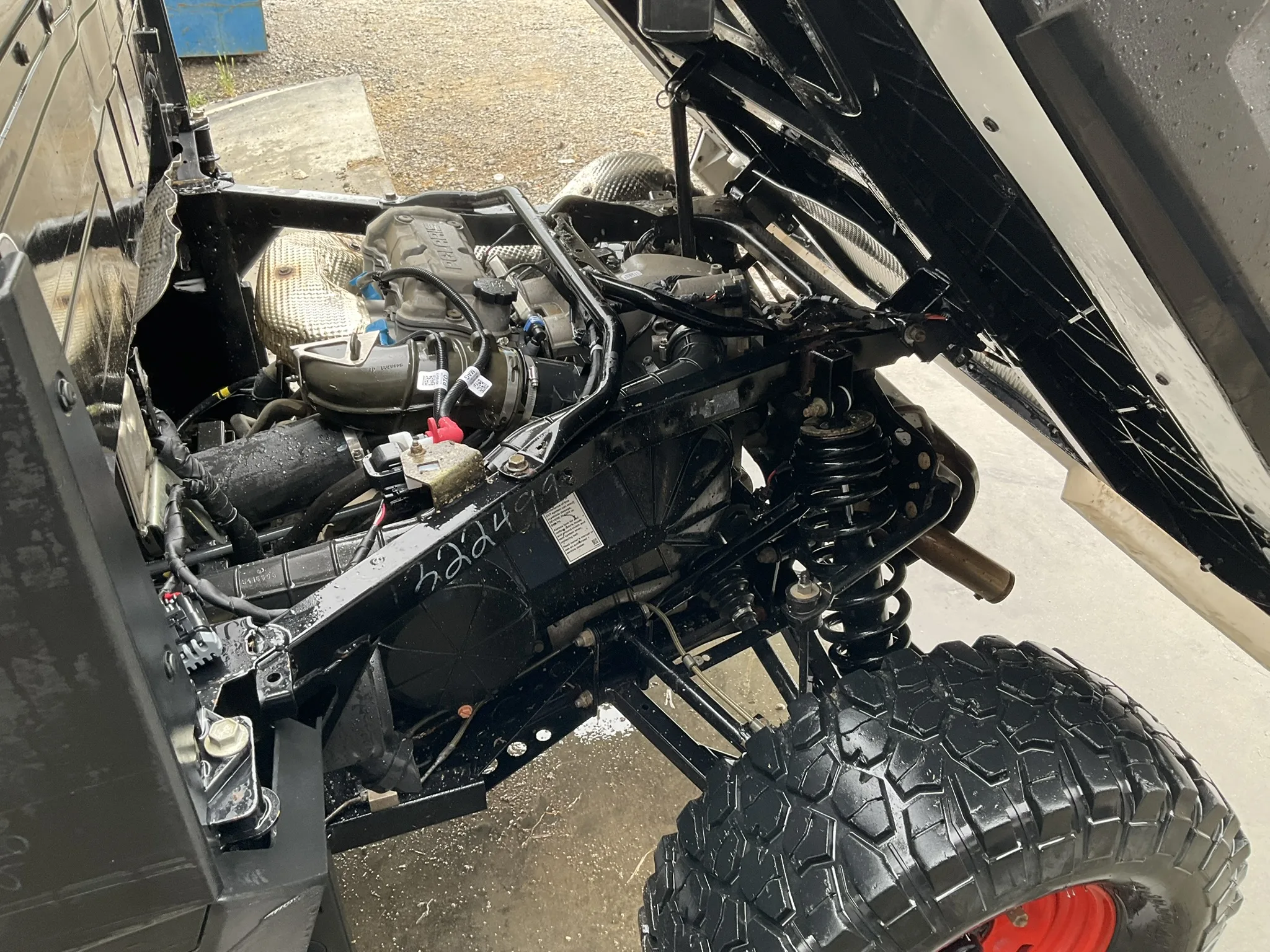 2022 Bobcat UV34XL w/ 376hrs Gas UTV Seats 6 - Image 9