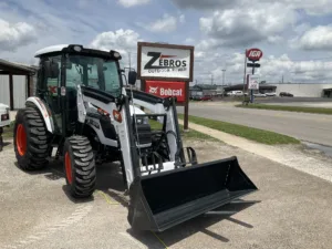Bobcat UT6573 tractor on sale