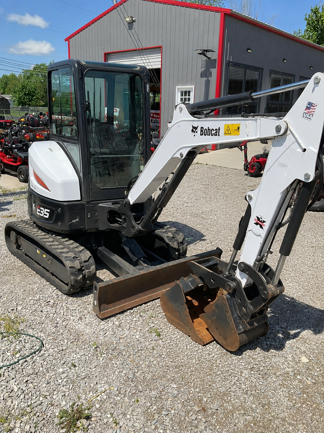 Open Station Bobcat E35 Class Mini Excavator Rental